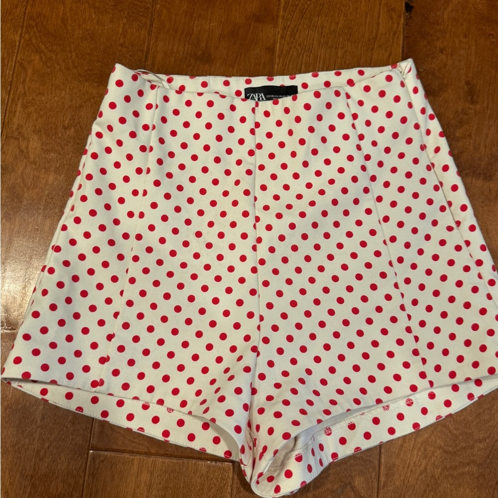 Zara Women's High Waist White Shorts with Red Dots